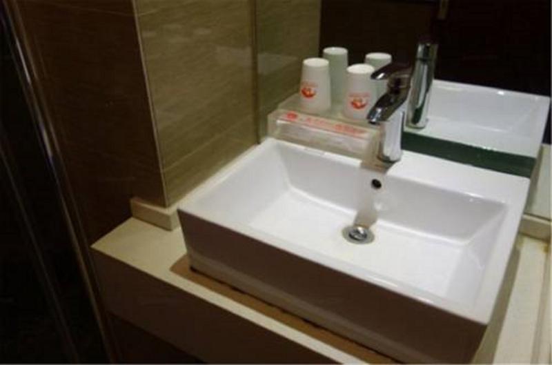 Yiting Four Seasons Hotel